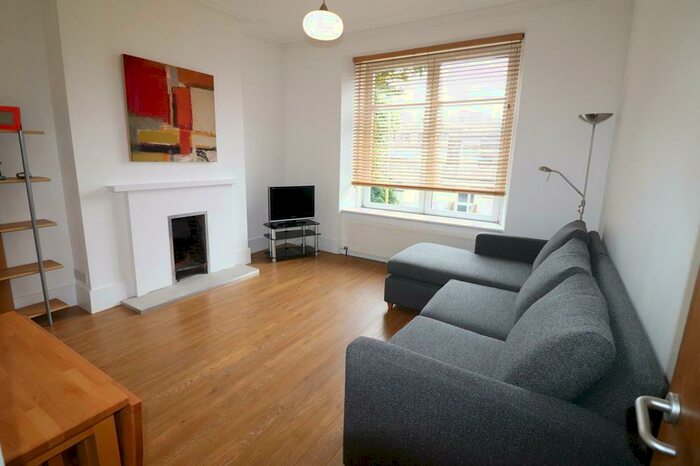 1 Bedroom Flat To Rent In Thomson Street, First Floor Left, AB25