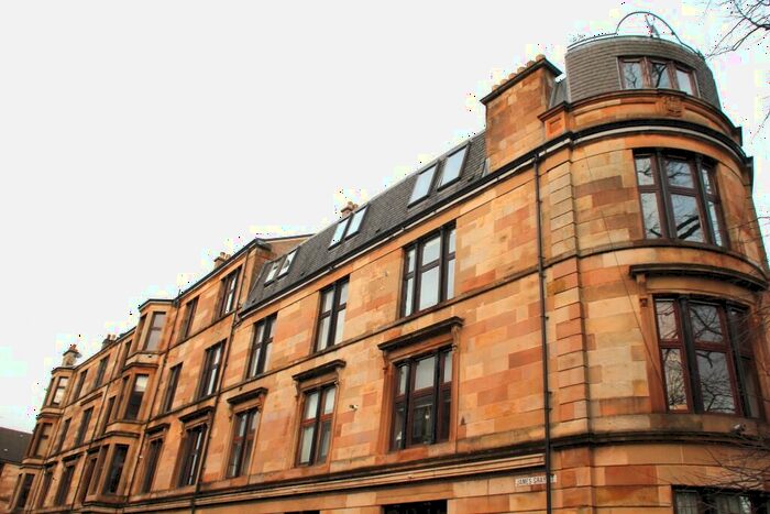 1 Bedroom Flat To Rent In James Gray Street - Available Th April, G41