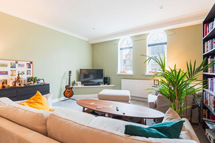 2 Bedroom Flat For Sale In Baxter Mews, Sheffield, S6