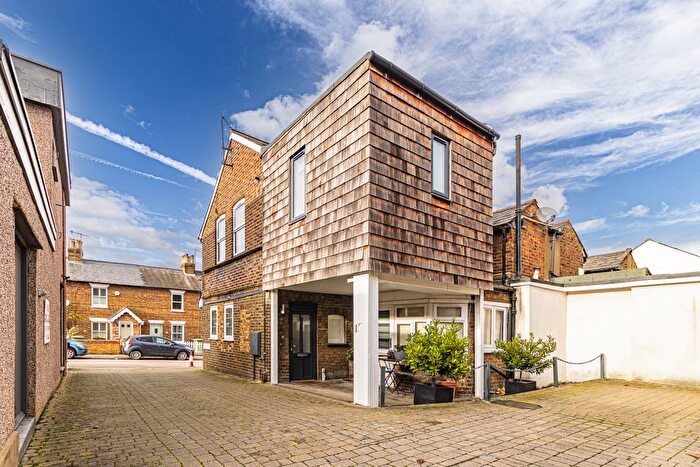 1 Bedroom Detached House To Rent In Park Mews, Park Road, Bushey Village, Hertfordshire, WD23