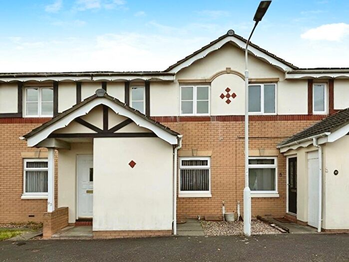 2 Bedroom Apartment For Sale In Craigearn Avenue, Kirkcaldy, KY2