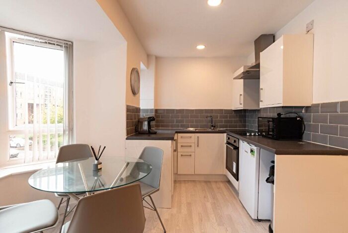 1 Bedroom Flat To Rent In Dorset Street, Glasgow, G3