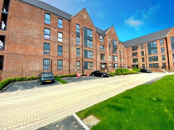 2 Bedroom Flat To Rent In Mill Lane, Maidstone, ME14