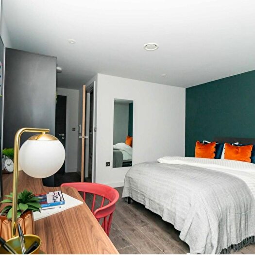 1 Bedroom Flat For Sale In Element The Quarter, Low Hill, Liverpool, L6