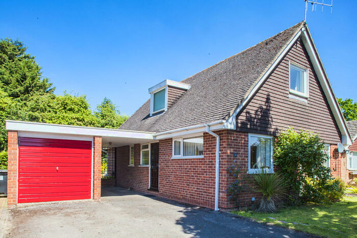 3 Bedroom Detached House To Rent In Bec Tithe, Whitchurch Hill, RG8