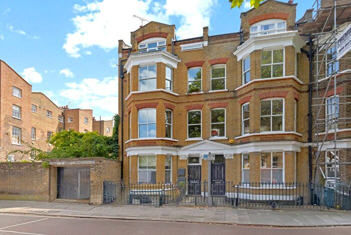 1 Bedroom Flat To Rent In Austral Street, Elephant And Castle, London, SE11