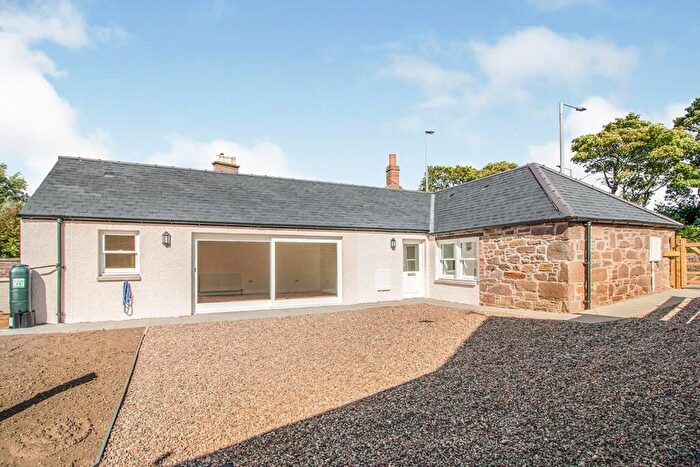 2 Bedroom Bungalow To Rent In North Esk Road, Montrose, Angus, DD10
