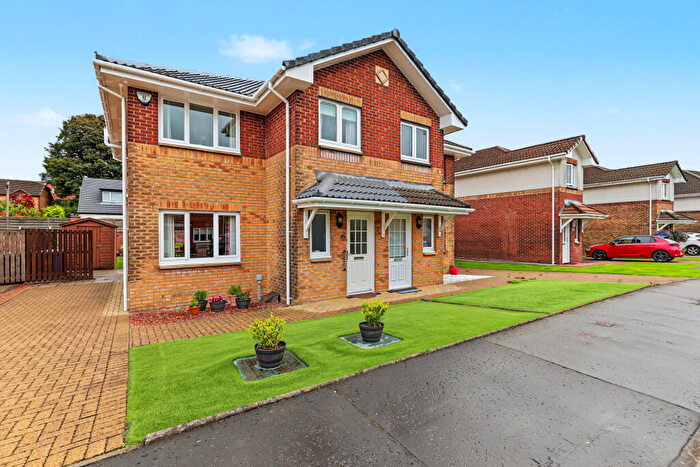 3 Bedroom Semi Detached House For Sale In Willowbank Gardens, Bonhill, G83