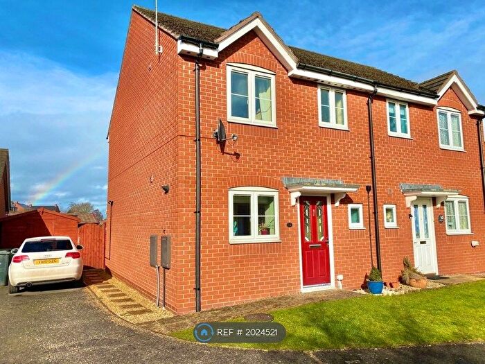 3 Bedroom Semi-Detached House To Rent In Harris Croft, Wem, Shrewsbury, SY4