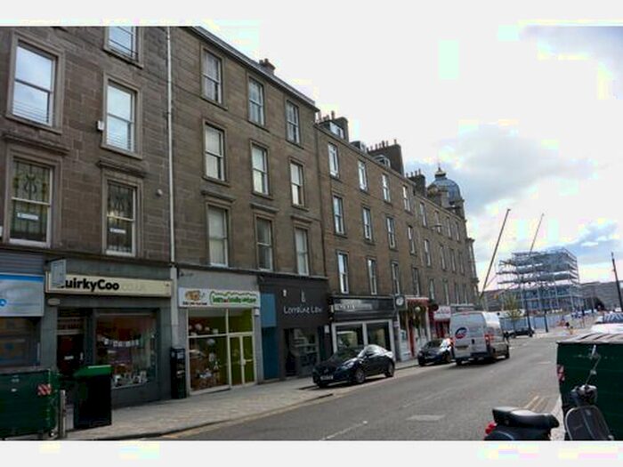 2 Bedroom Flat To Rent In Union Street, Dundee, DD1