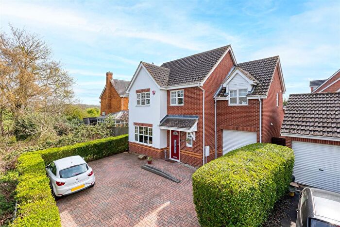 4 Bedroom Detached House For Sale In The Hermitage, "Church End", Arlesey, SG15