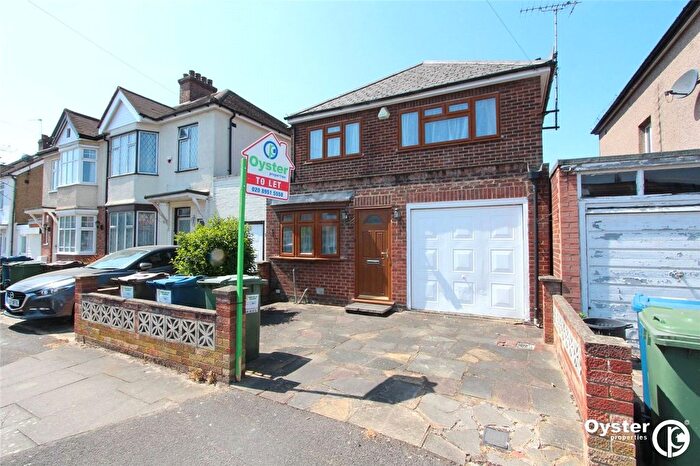 4 Bedroom Detached House To Rent In Sidney Road, Harrow, HA2