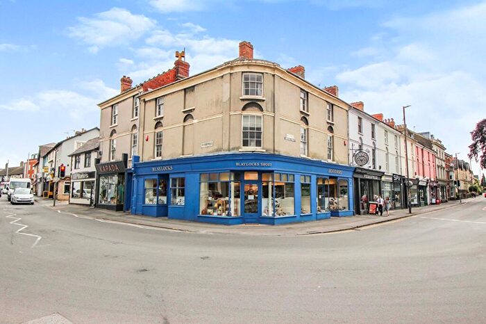 1 Bedroom Flat To Rent In Bath Road, Swindon, SN1