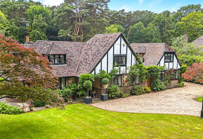 4 Bedroom Detached House For Sale In Merrywood Lane, Thakeham, Pulborough, West Sussex, RH20