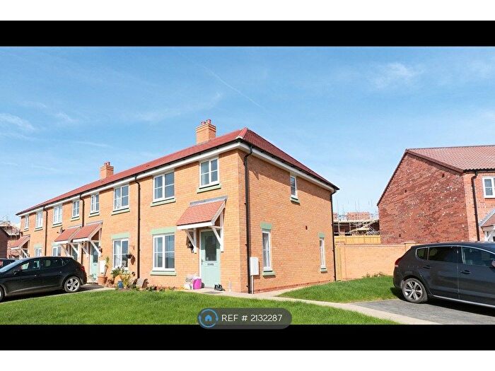 3 Bedroom End Of Terrace House To Rent In Heron Crescent, Melton Mowbray, LE13
