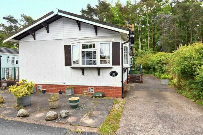 2 Bedroom Park Home For Sale In Doverdale Park Homes, Hampton Lovett, Droitwich, Worcestershire, WR9