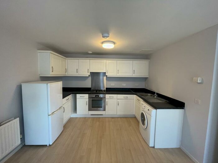 1 Bedroom Apartment To Rent In Delft Crescent, Swindon, SN25