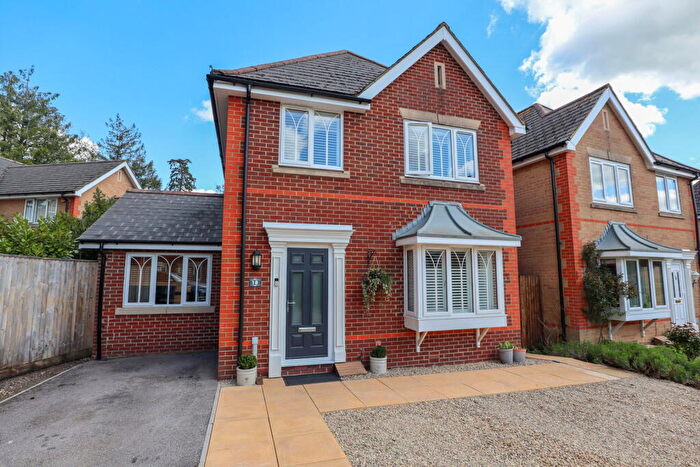 4 Bedroom Detached House For Sale In Ebor Gardens, Calne, SN11