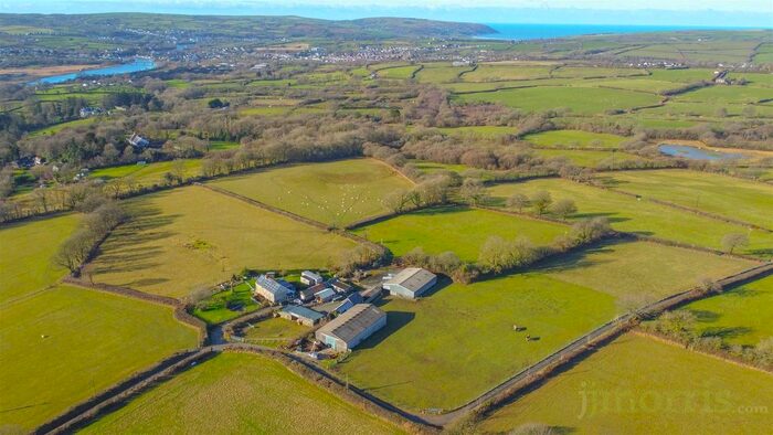4 Bedroom Farm For Sale In Llangoedmor, Cardigan, SA43