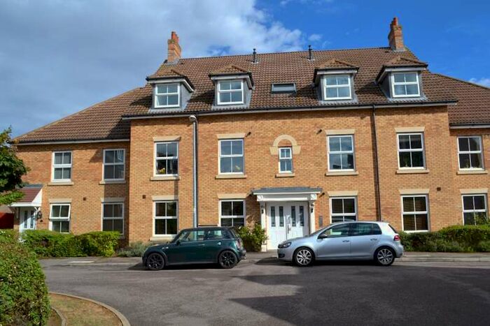 2 Bedroom Apartment For Sale In Cooks Way Biggleswade, SG18