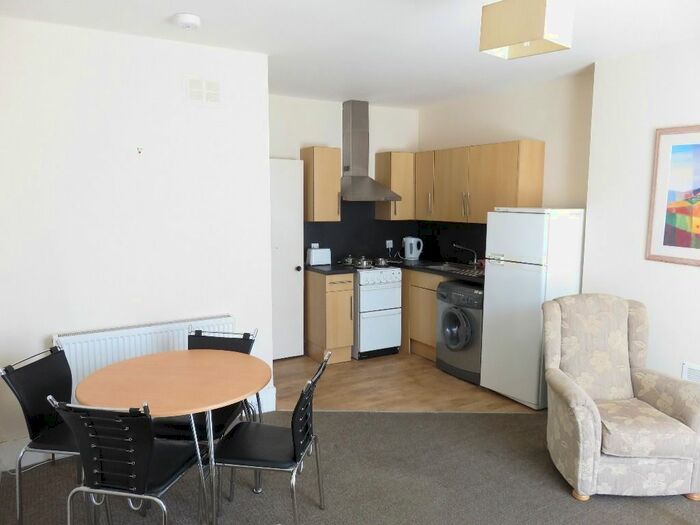 1 Bedroom Flat To Rent In Grampian Road, Torry, Aberdeen, AB11