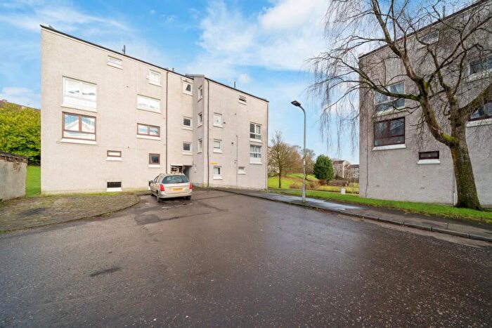 2 Bedroom Maisonette For Sale In The Auld Road, Cumbernauld Village, G67
