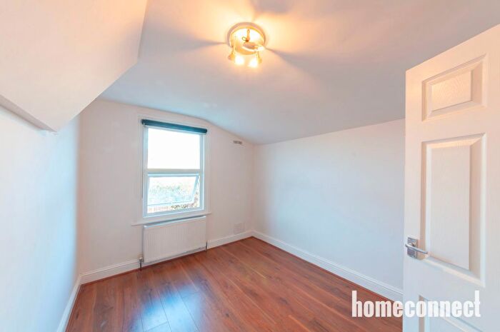 4 Bedroom Terraced House To Rent In Trumpington Road, London, E7