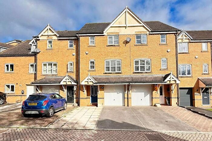 3 Bedroom House To Rent In Nightingale Drive, Harrogate, HG1