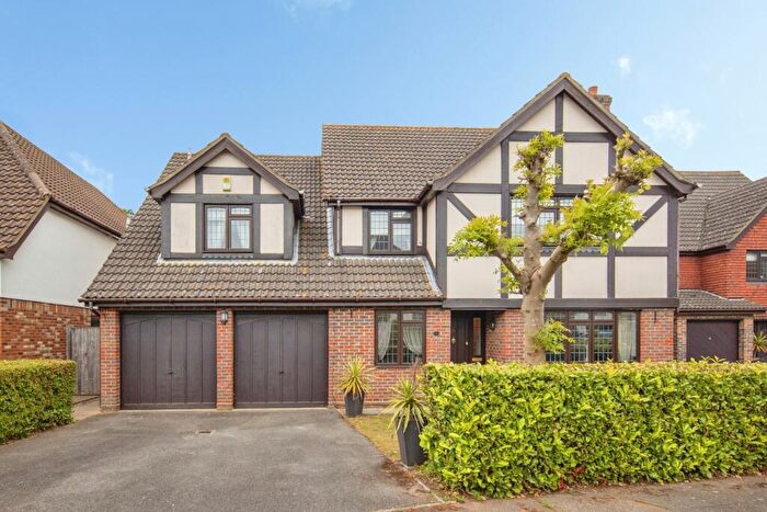 5 Bedroom Detached House For Sale In Valleyview Drive, Rushmere St. Andrew, Ipswich, Suffolk, IP4