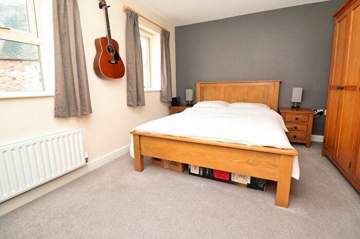2 Bedroom Semi-Detached House For Sale In Hodson Close, Skellingthorpe, LN6