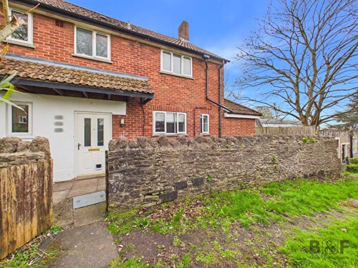 2 Bedroom Flat For Sale In Britannia Road, Kingswood, Bristol, BS15