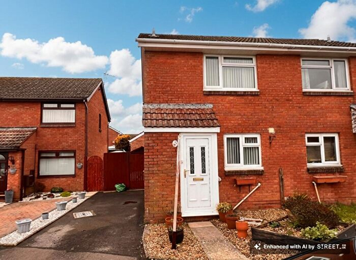 2 Bedroom Semi Detached House For Sale In Murlande Way, Rhoose, CF62