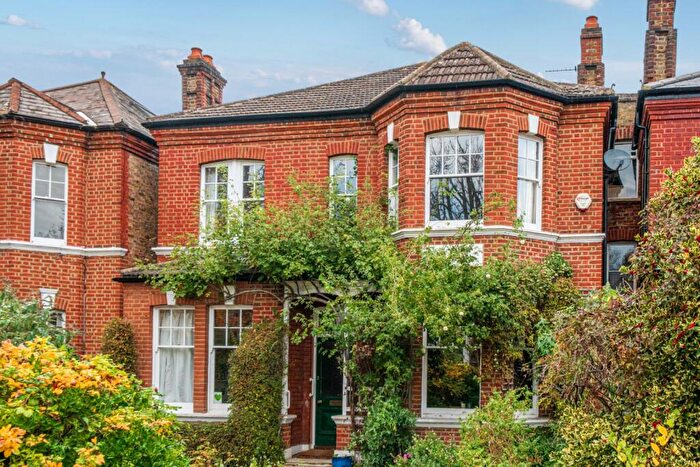 5 Bedroom Terraced House For Sale In Chestnut Road, West Norwood, London, SE27