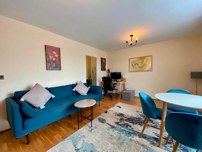 1 Bedroom Flat To Rent In Cromwell Road, London, SW5