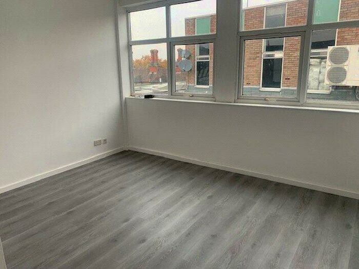 1 Bedroom Flat To Rent In King Street, Bedworth, Warwickshire, CV12