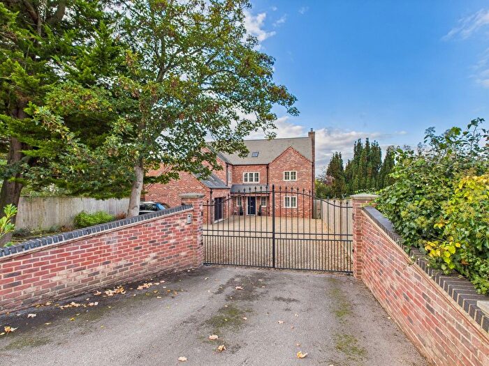 5 Bedroom Detached House For Sale In Broomhill, Downham Market, PE38