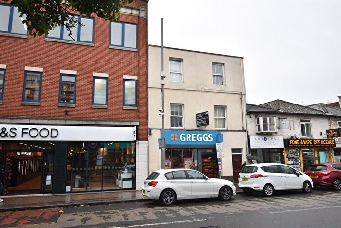 1 Bedroom Flat To Rent In Victoria Road, Surbiton, KT6