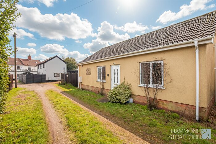 3 Bedroom Detached Bungalow For Sale In The Drift, Attleborough, NR17