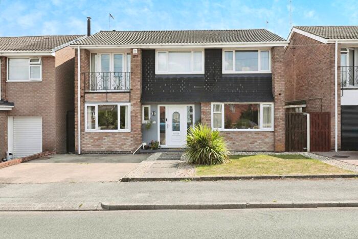 5 Bedroom Detached House For Sale In Strathaven Road, Carlton-in-Lindrick, Worksop, Nottinghamshire, S81
