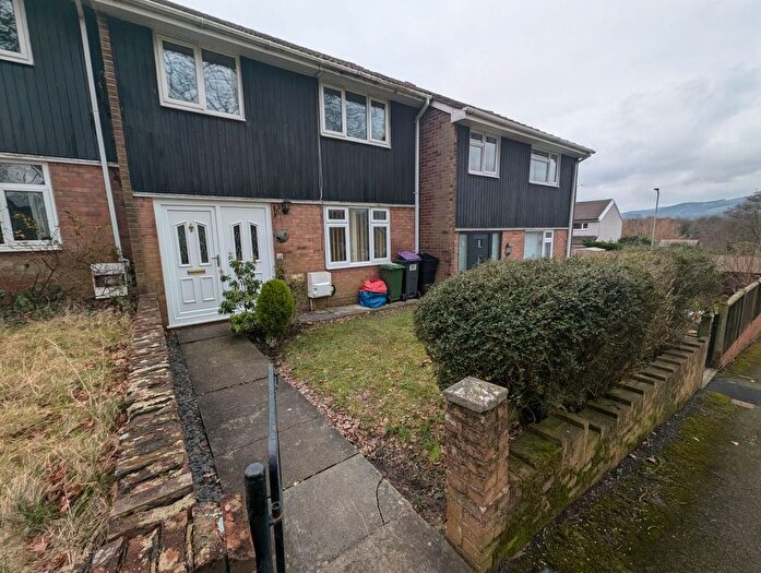 3 Bedroom Terraced House To Rent In Gower Green, Croesyceiliog, Cwmbran, NP44