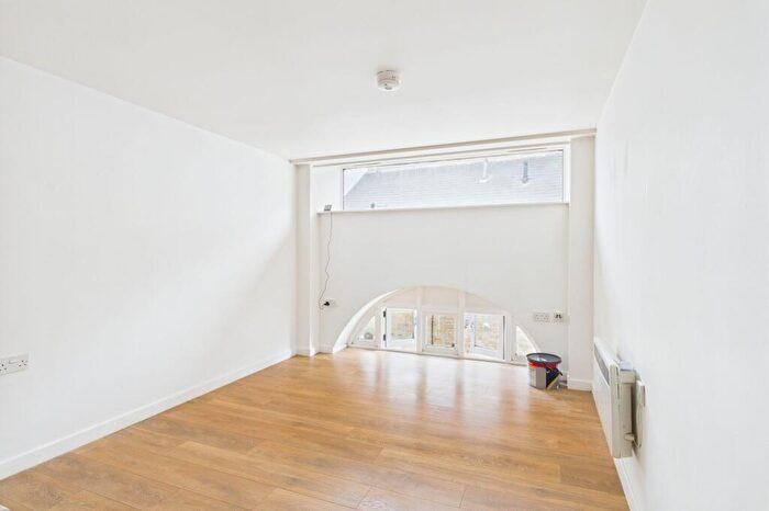 1 Bedroom Flat To Rent In Old Market Street, Thetford, IP24