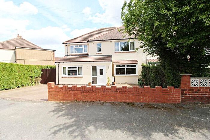 5 Bedroom Semi-Detached House For Sale In Greenhill Avenue, Hellaby, Rotherham, S66
