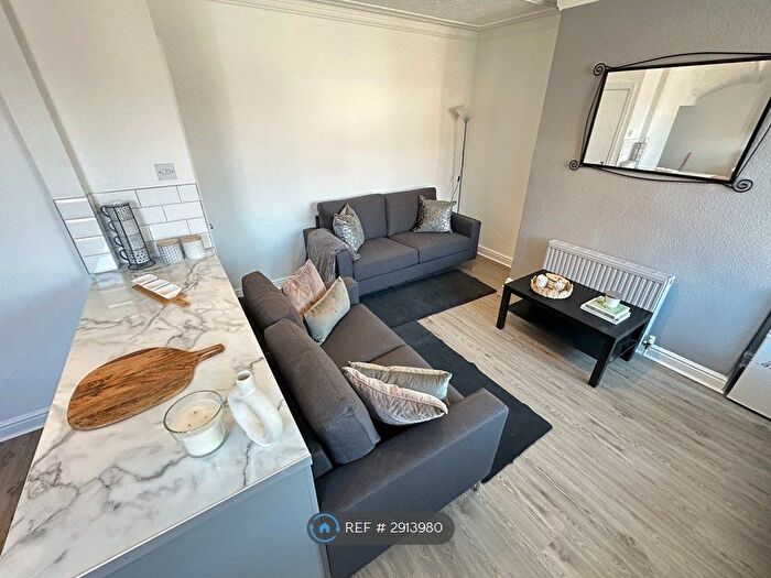 3 Bedroom Terraced House To Rent In Woodside Avenue, Leeds, LS4