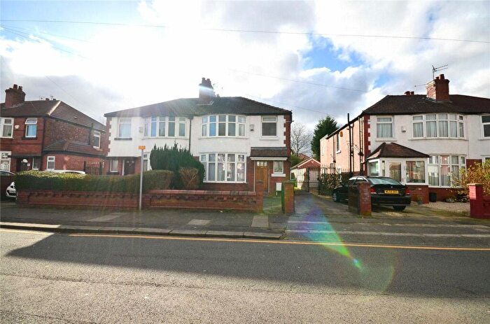 3 Bedroom Semi-Detached House To Rent In Arnfield Road, Withington, Manchester, M20