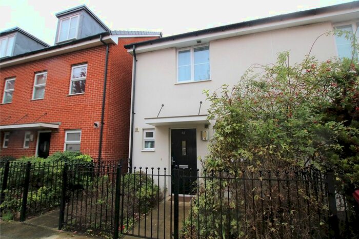 2 Bedroom Terraced House To Rent In Havergate Way, Reading, Berkshire, RG2