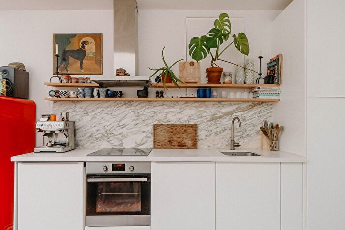 1 Bedroom Flat For Sale In Ivanhoe Road, Ivanhoe Road, London, SE5