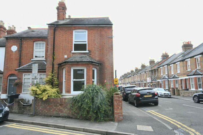 3 Bedroom End Of Terrace House To Rent In Devereux Road, Windsor, Berkshire, SL4