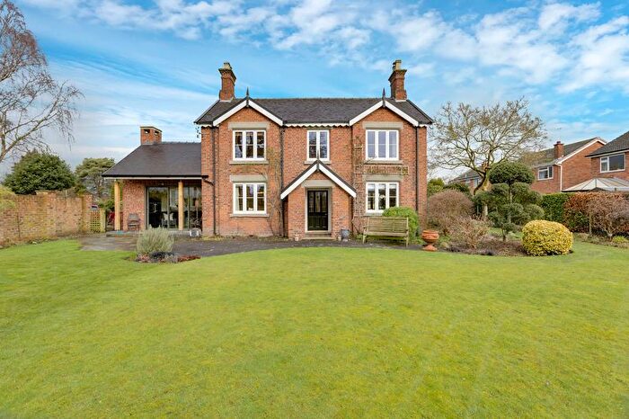 5 Bedroom Detached House For Sale In Croco Farm House, Holmes Chapel, CW4