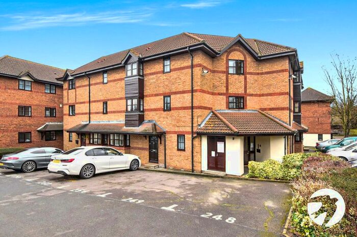 1 Bedroom Flat To Rent In Osbourne Road, Dartford, Kent, DA2