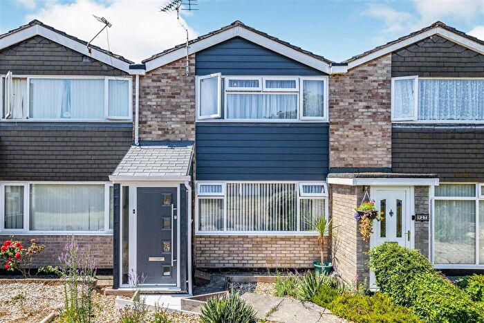 2 Bedroom Property To Rent In Moat Walk, Gosport, PO12